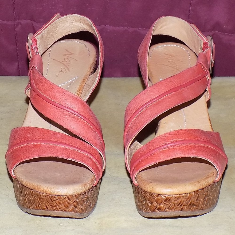 New Naya Estra slingback leather EU 8.5, US 7.5